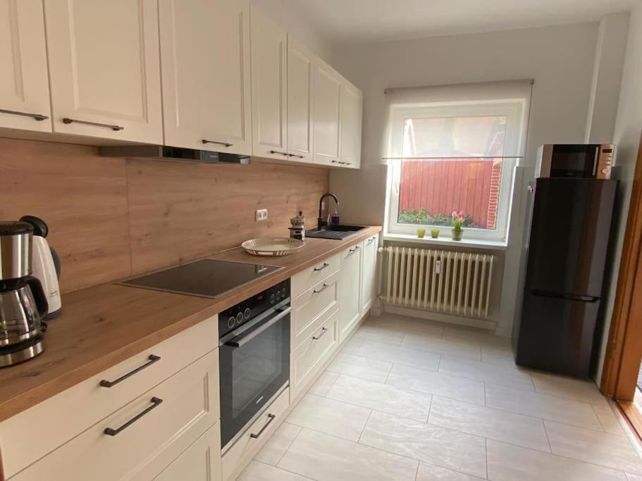 Feddersen Living Grosse Ferienwohnung - Garten - Terrasse - Smart Tv - Netflix Brunsbuttel Zewnętrze zdjęcie