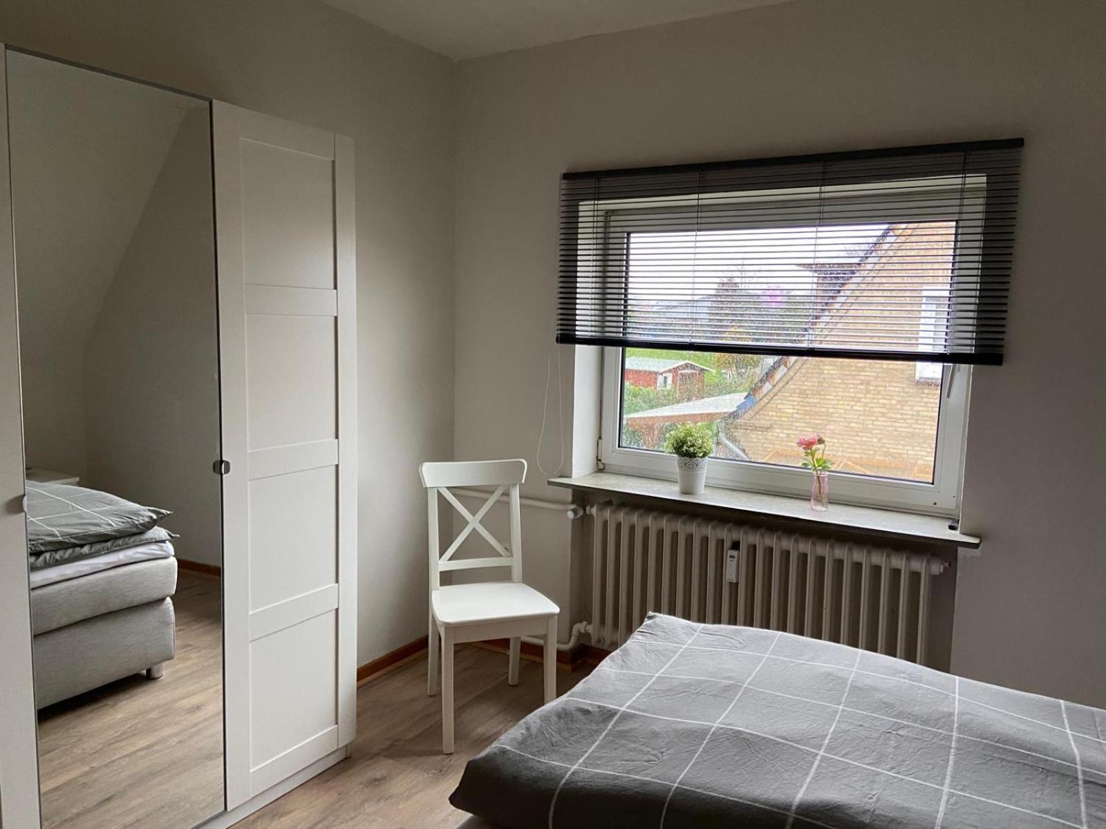 Feddersen Living Grosse Ferienwohnung - Garten - Terrasse - Smart Tv - Netflix Brunsbuttel Zewnętrze zdjęcie